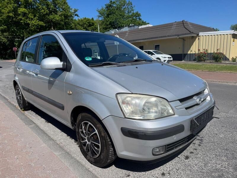 Gebraucht Hyundai Getz 63 PS (46 kW) 2003 Silber Kleinwagen