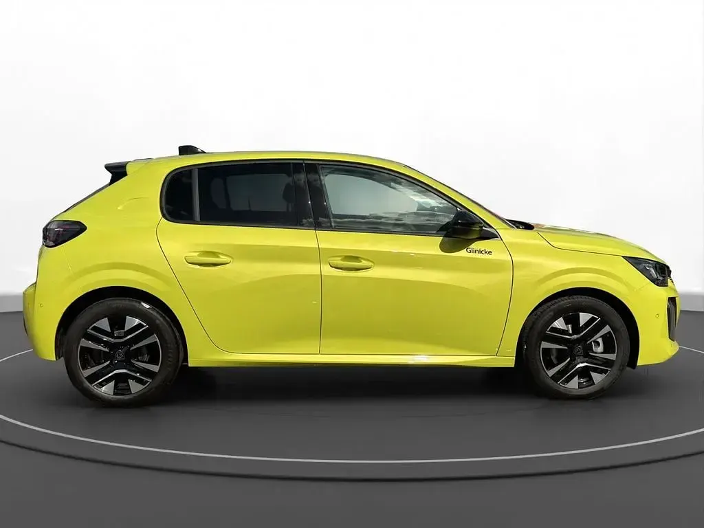 Neu Peugeot 208 Allure 101 PS (74 kW) 2026 Gelb Kleinwagen