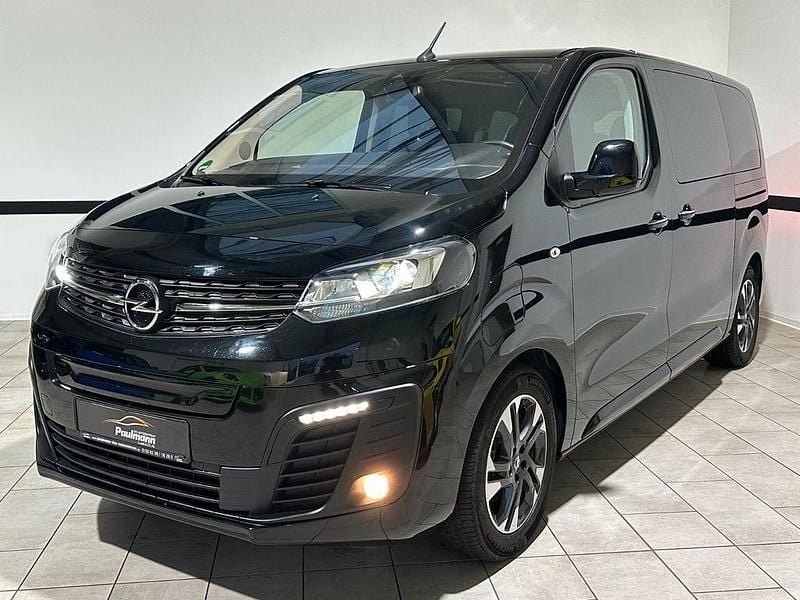 Schwarz Gebraucht 2023 Opel Zafira Life Van / Kleinbus | 27.555 € (Superpreis) - Bild 1/4