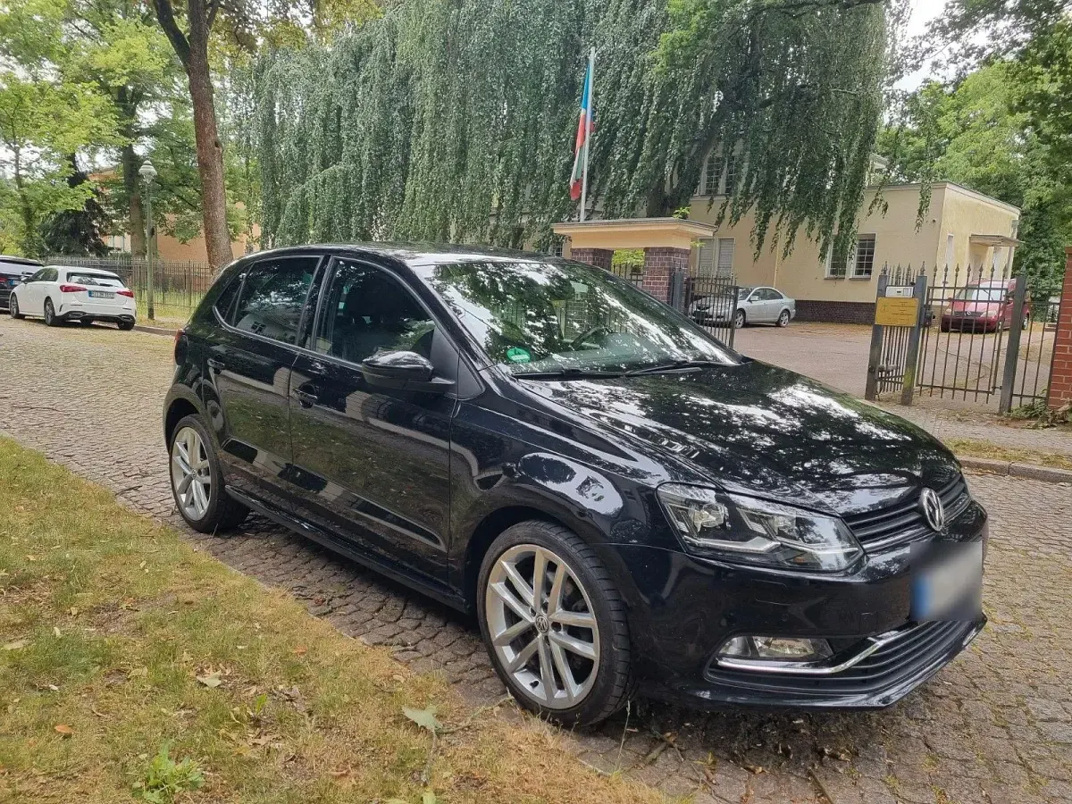 Gebraucht VW Polo Highline 110 PS (80 kW) 2016 Schwarz Limousine