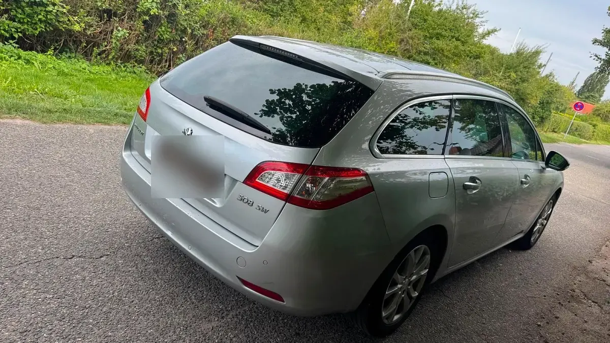 Gebraucht Peugeot 508 SW 155 PS (114 kW) 2011 Silber Kombi