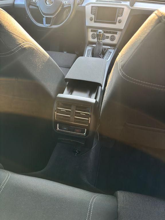 Gebraucht VW Passat Highline 150 PS (110 kW) 2014 Grau Limousine