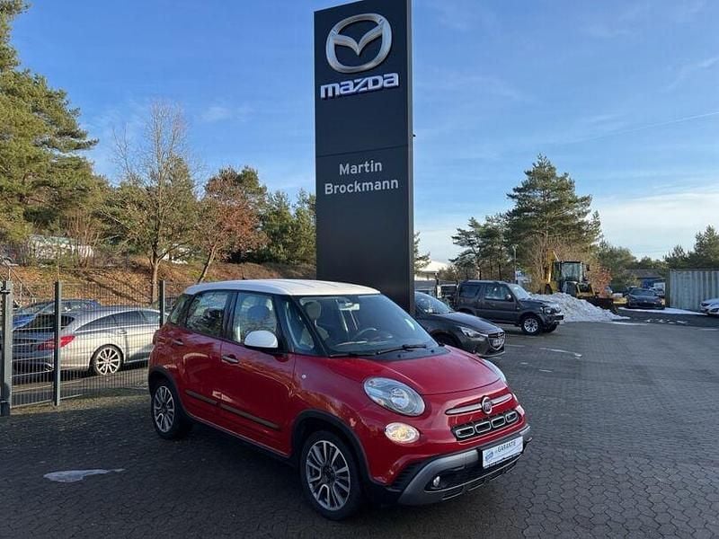 Gebraucht Fiat 500L Cross 95 PS (69 kW) 2019 Rot Van / Kleinbus