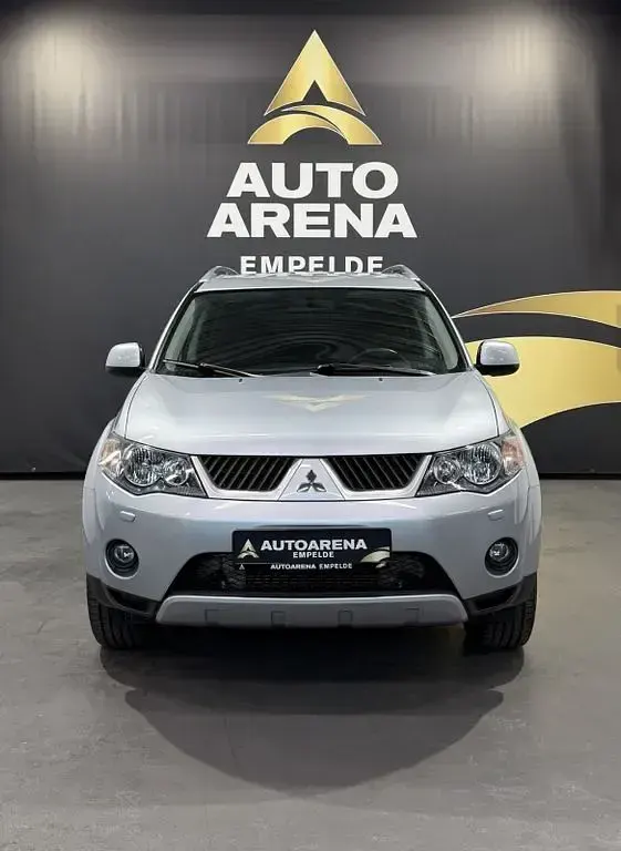 Gebraucht Mitsubishi Outlander Intense 140 PS (102 kW) 2007 Grau SUV