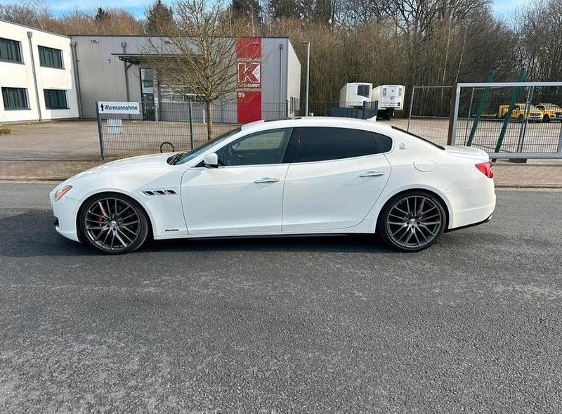 Gebraucht Maserati Quattroporte 411 PS (302 kW) 2014 Weiß Limousine