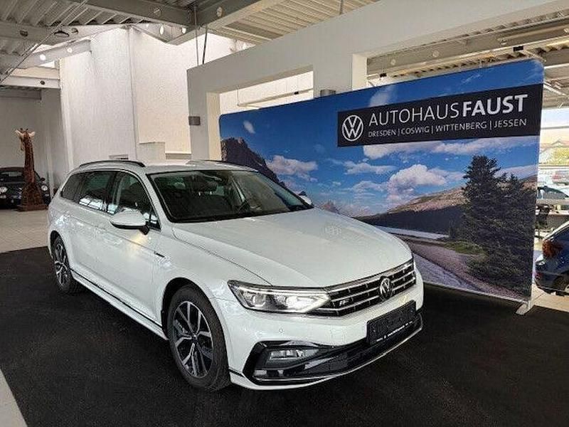 Gebraucht VW Passat Business 190 PS (139 kW) 2022 Weiß perleffekt Kombi