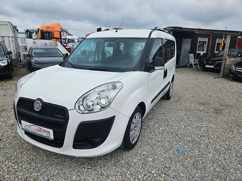 Gebraucht Fiat Doblò 105 PS (77 kW) 2013 Weiß Van / Kleinbus