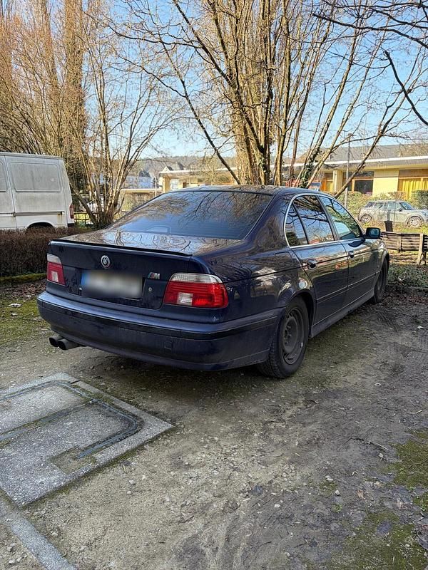 Gebraucht BMW 520 150 PS (110 kW) 1997 Blau Limousine