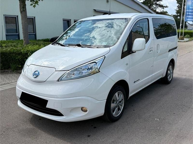 Weiß Gebraucht 2019 Nissan e-NV200 Van | 8.900 € - Bild 1/4