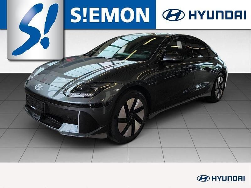 Grau Gebraucht 2024 Hyundai Ioniq 6 Limousine | 36.330 € (Guter Preis) - Bild 1/4