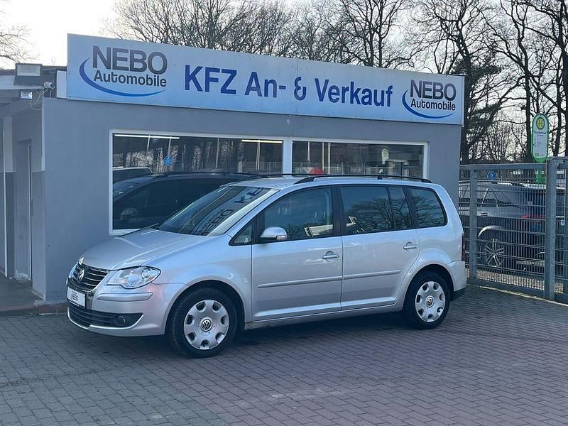 Gebraucht VW Touran Trendline 105 PS (77 kW) 2007 Silber Van / Kleinbus