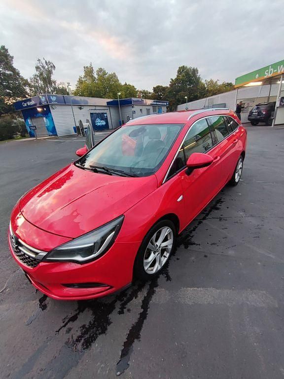 Rot Gebraucht 2016 Opel Astra Innovation Kombi | 5.999 € (Fairer Preis) - Bild 1/4