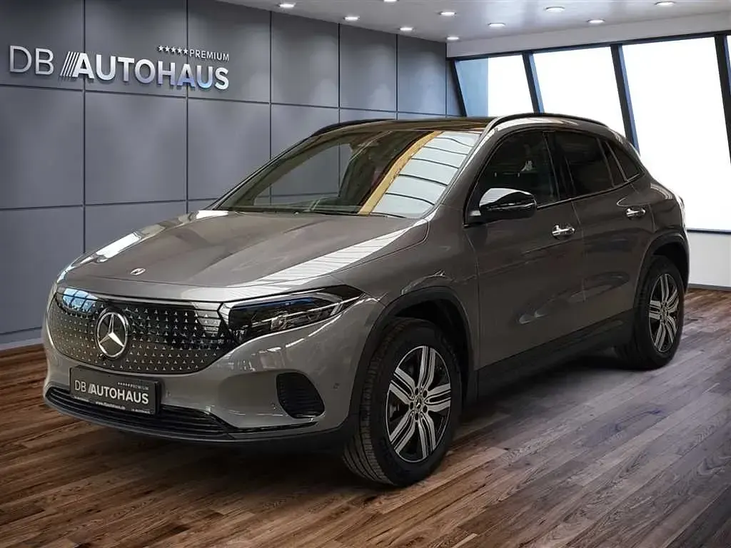 Gebraucht Mercedes EQA250+ Advanced Plus 139 kW (190 PS) 2024 SUV