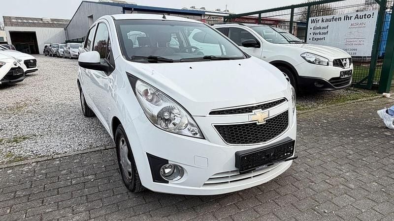 Second-hand Chevrolet Spark LS 68 CP (50 kW) 2012 Alb Hatchback