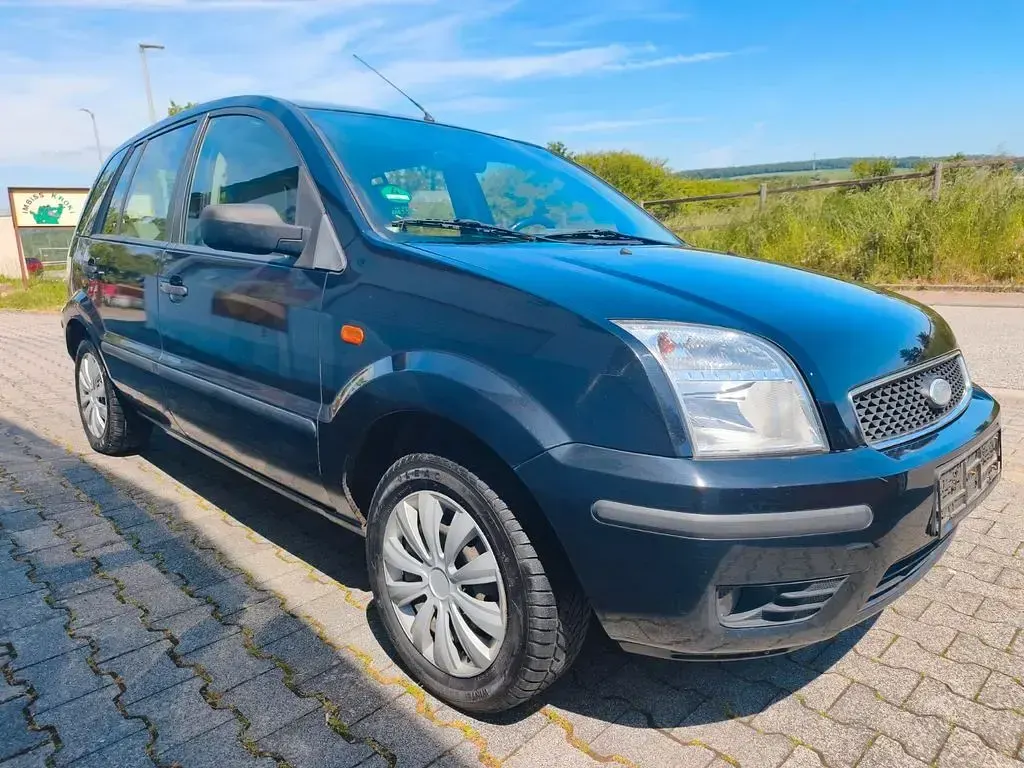 Gebraucht Ford Fusion Style 80 PS (58 kW) 2003 Schwarz Kleinwagen