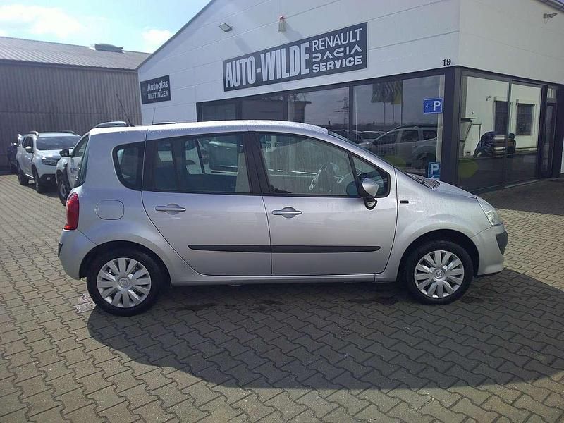 Gebraucht Renault Grand Modus 103 PS (75 kW) 2012 Platingrau Van / Kleinbus