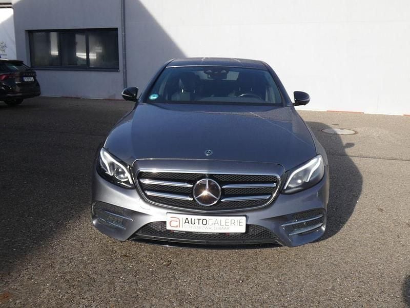 Gebraucht Mercedes E400 AMG line 340 PS (250 kW) 2020 Grau Limousine
