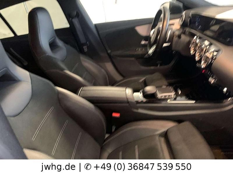 Gebraucht Mercedes CLA250e AMG line 218 PS (160 kW) 2021 Kosmosschwarz Coupé