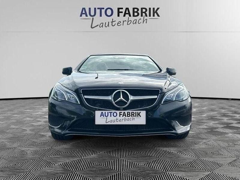 Gebraucht Mercedes E350 AMG 252 PS (185 kW) 2014 Schwarz Cabrio