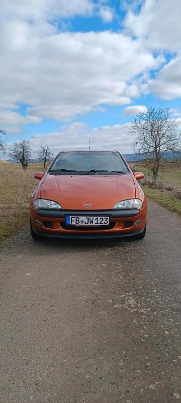 Gebraucht Opel Tigra 107 PS (78 kW) 1995 Orange Coupé