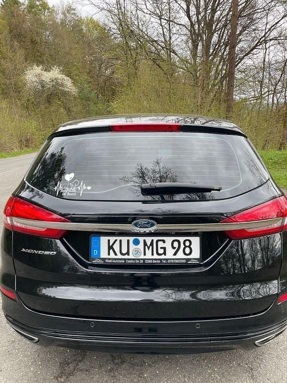 Gebraucht Ford Mondeo Titanium 190 PS (139 kW) 2019 Schwarz Limousine