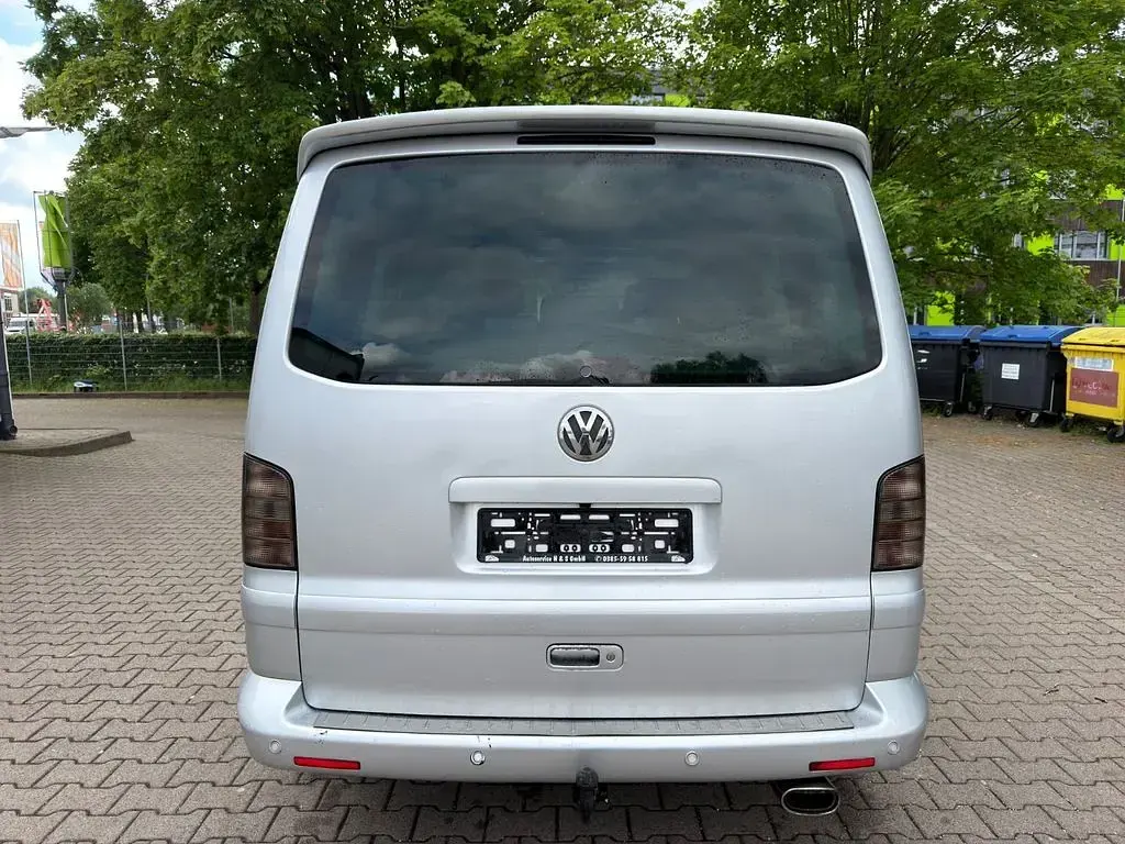 Gebraucht VW T5 131 PS (96 kW) 2006 Silber Van