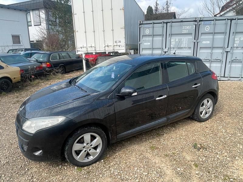 Gebraucht Renault Mégane III 131 PS (96 kW) 2009 Schwarz Kleinwagen