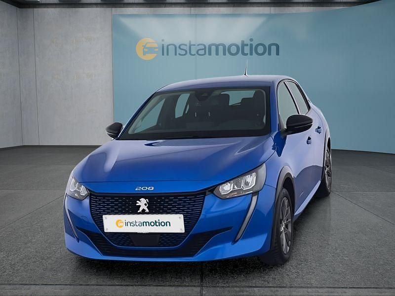 Gebraucht Peugeot e-208 Allure 100 kW (136 PS) 2023 Blau Kleinwagen