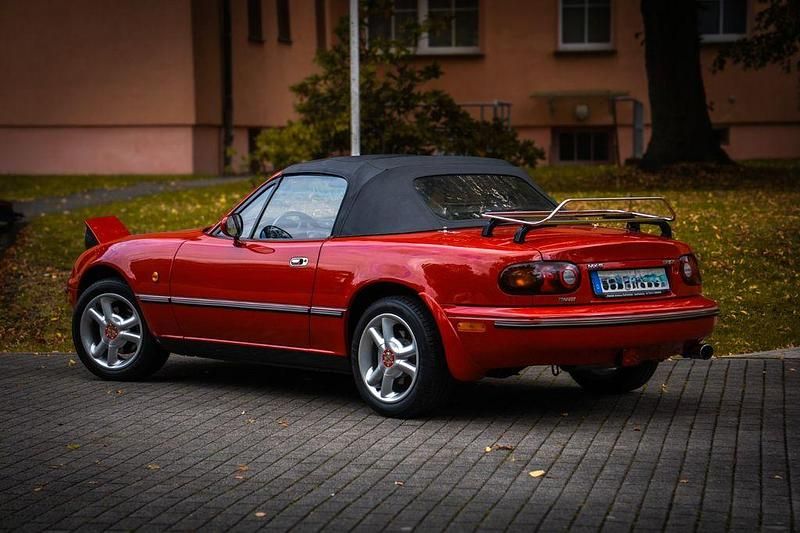 Gebraucht Mazda MX5 90 PS (66 kW) 1995 Rot Cabrio