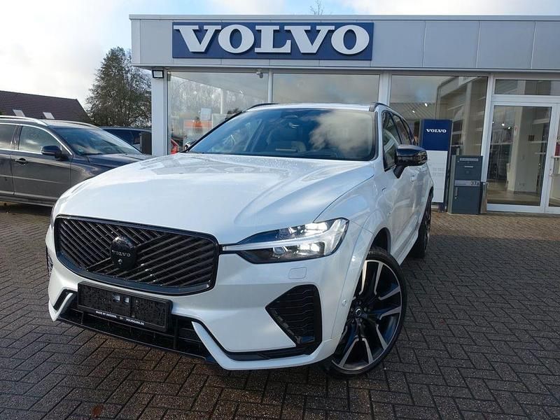Weiß Gebraucht 2025 Volvo XC60 Plus SUV | 61.900 € - Bild 1/4