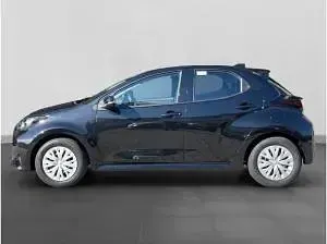 Neu Toyota Yaris 92 PS (67 kW) 2026 Schwarz (black mica) Kleinwagen