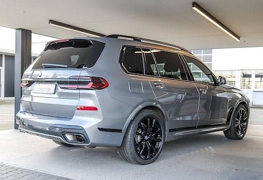 Gebraucht BMW X7 Comfort Edition 352 PS (258 kW) 2025 Grau SUV