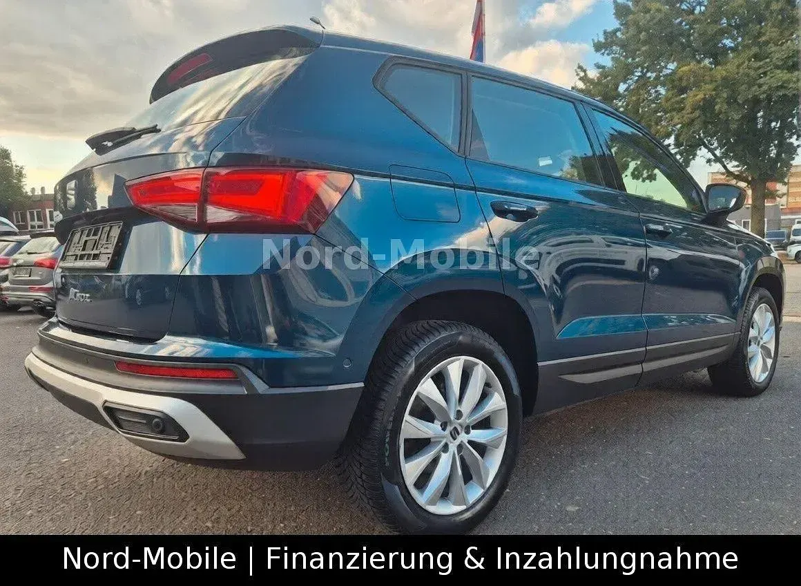 Gebraucht Seat Ateca Style 150 PS (110 kW) 2022 Blau SUV
