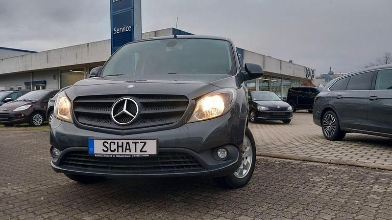 Gebraucht Mercedes Citan 111 110 PS (80 kW) 2016 Grau Van / Kleinbus