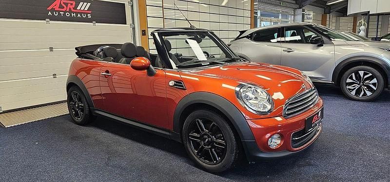 Gebraucht Mini Cooper Cabriolet 122 PS (89 kW) 2013 Orange Cabrio