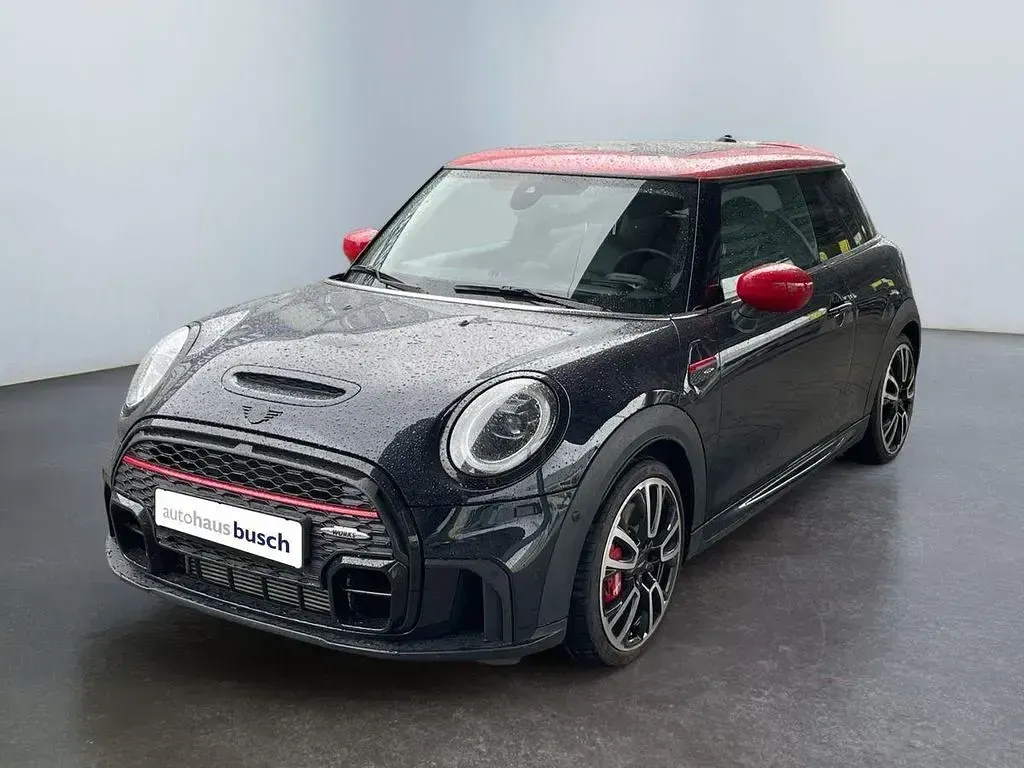 Gebraucht Mini John Cooper Works 231 PS (169 kW) 2023 Schwarz Kleinwagen