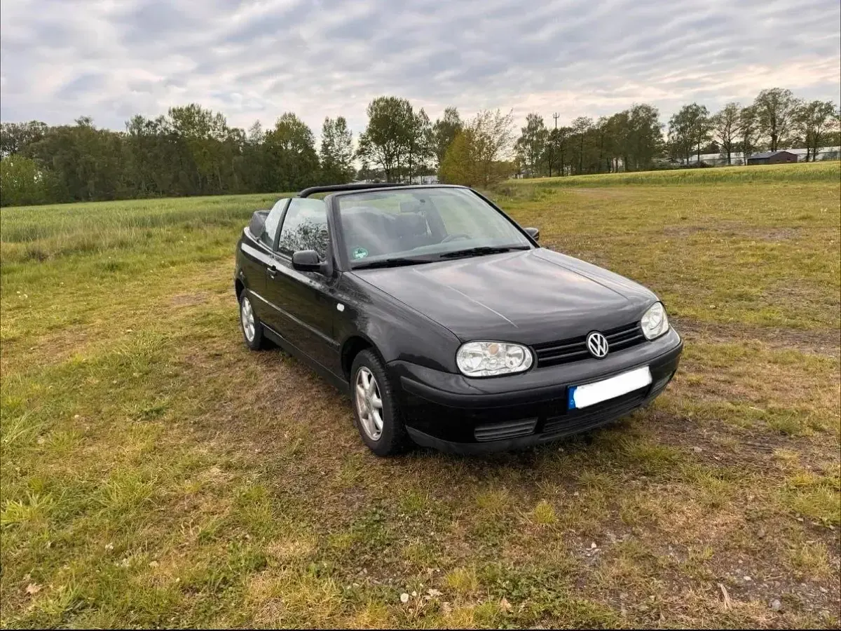 Gebraucht VW Golf Cabriolet 101 PS (74 kW) 2000 Schwarz Cabrio