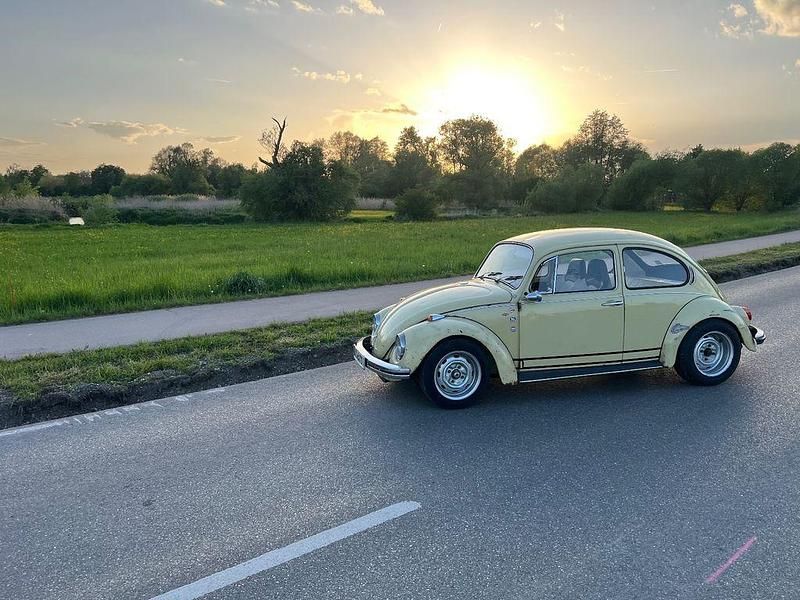 Beige Gebraucht 1971 VW Käfer Limousine | 17.900 € - Bild 1/4