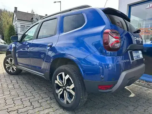 Gebraucht Dacia Duster Journey 131 PS (96 kW) 2023 Stahlblau SUV