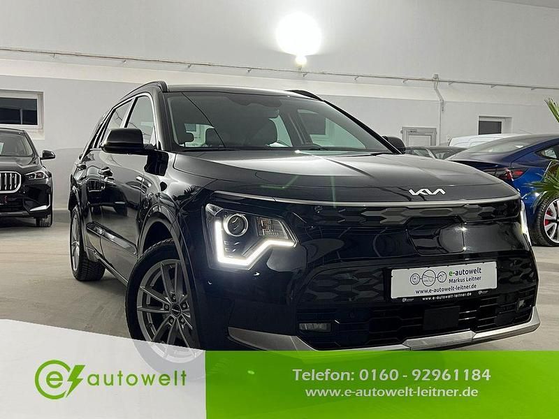 Aurora black Gebraucht 2022 Kia e-Niro Vision SUV | 22.890 € (Fairer Preis) - Bild 1/4