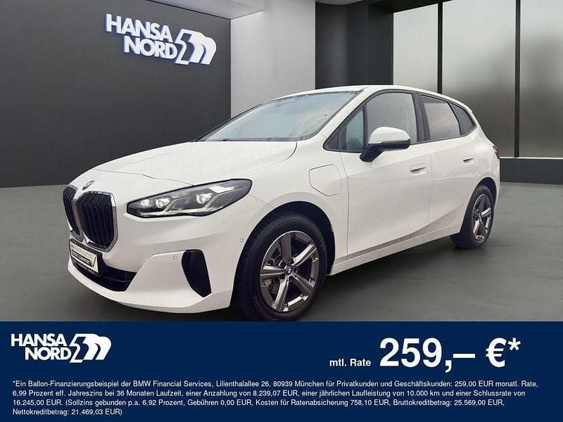 Gebraucht BMW 225 Active Tourer 245 PS (180 kW) 2023 Weiß Van / Kleinbus