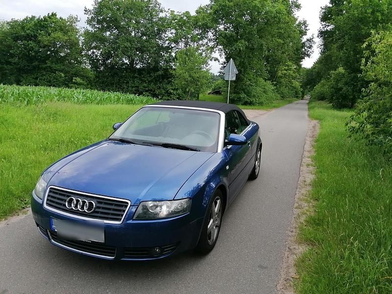 Gebraucht Audi A4 Cabriolet 170 PS (125 kW) 2002 Blau Cabrio