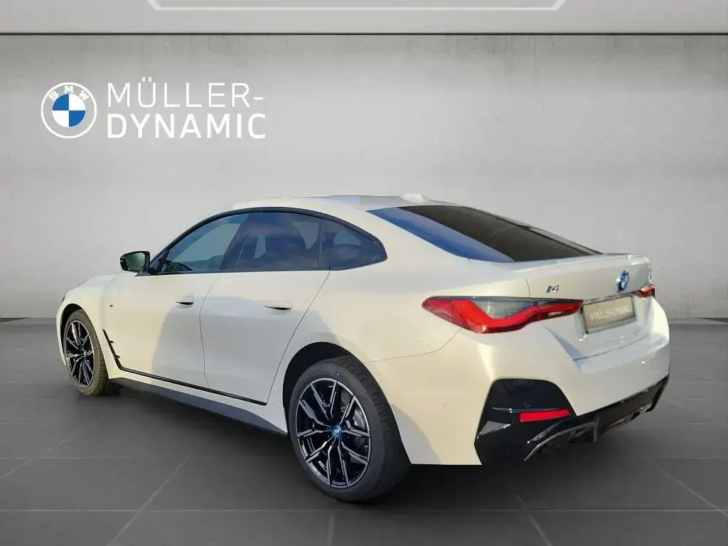 Używany BMW i4 Efficient Dynamics 400 kW (544 KM) 2024 Biały Sedan/Limuzyna
