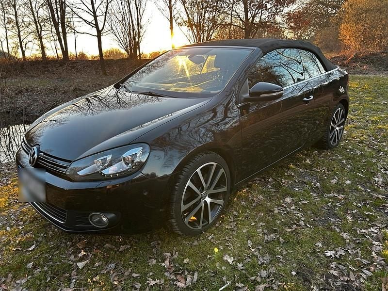 Gebraucht VW Golf Cabriolet LOUNGE 103 PS (75 kW) 2015 Schwarz Cabrio