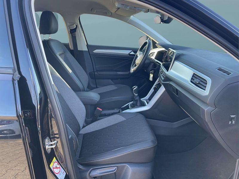 Gebraucht VW T-Roc 116 PS (85 kW) 2025 Schwarz SUV