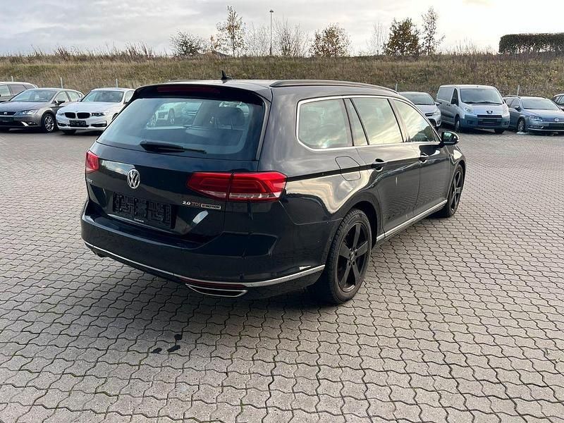 Gebraucht VW Passat Comfortline 239 PS (175 kW) 2015 Kombi