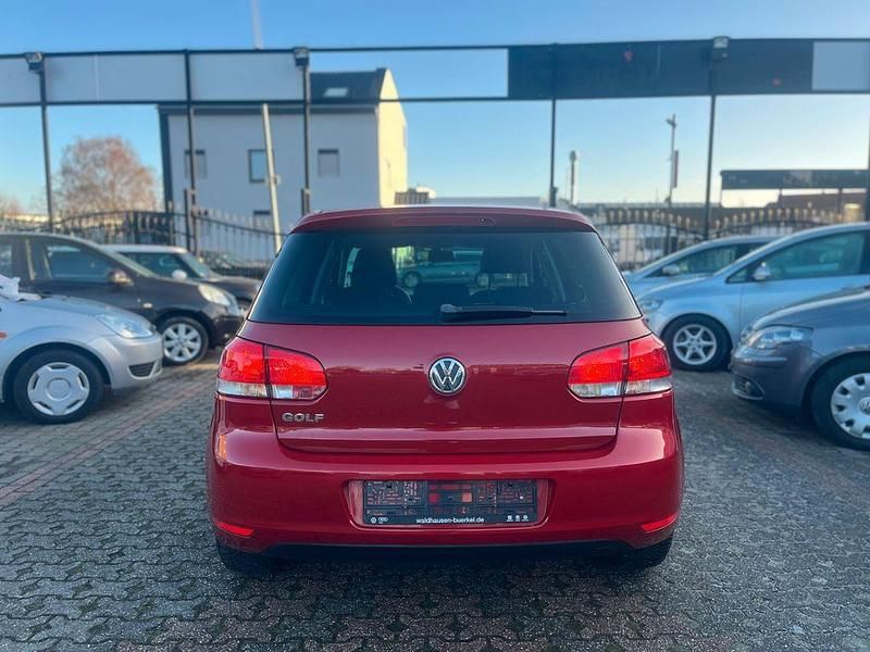 Gebraucht VW Golf VI Style 86 PS (63 kW) 2012 Rot Kleinwagen
