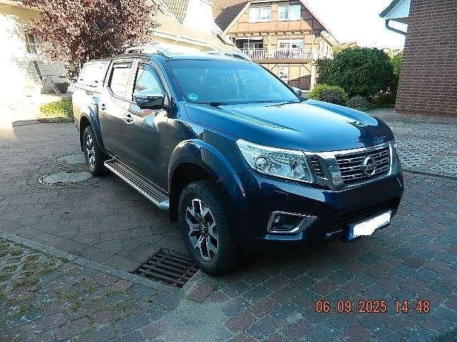 Blau Gebraucht 2017 Nissan Navara Abholung | 18.890 € (Guter Preis) - Bild 1/4