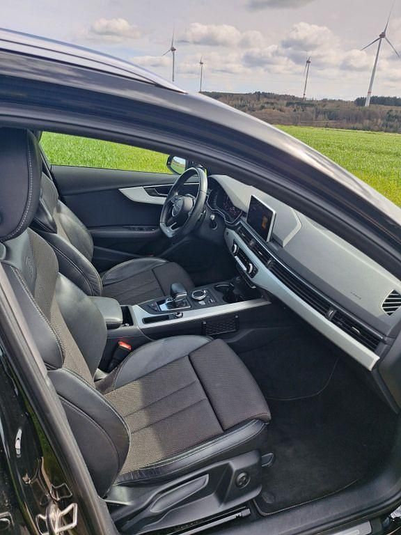 Gebraucht Audi A4 Sport 190 PS (139 kW) 2016 Schwarz Kombi