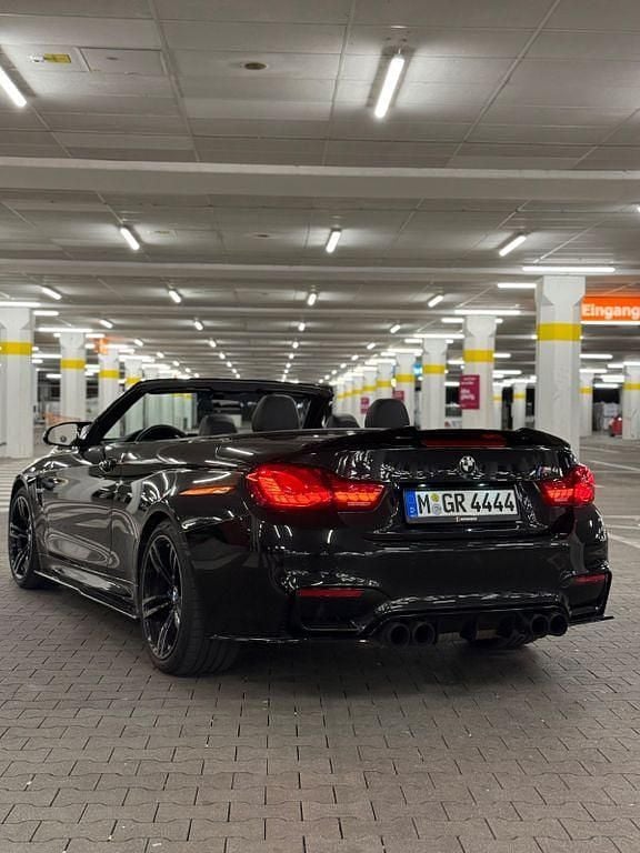 Gebraucht BMW M4 Cabriolet Performance 431 PS (317 kW) 2016 Schwarz Cabrio